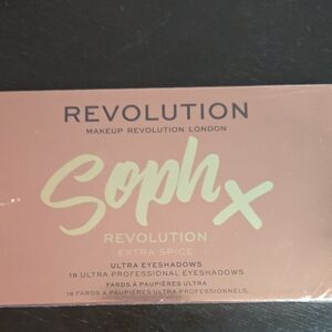 Revolution Soph x Extra Spice Eyeshadow Palette
